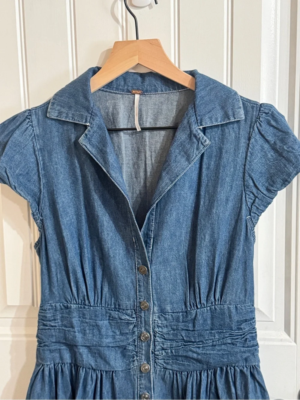 Free People Chester Denim Mini Dress Smocked Waist Small $128 - Picture 6 of 16
